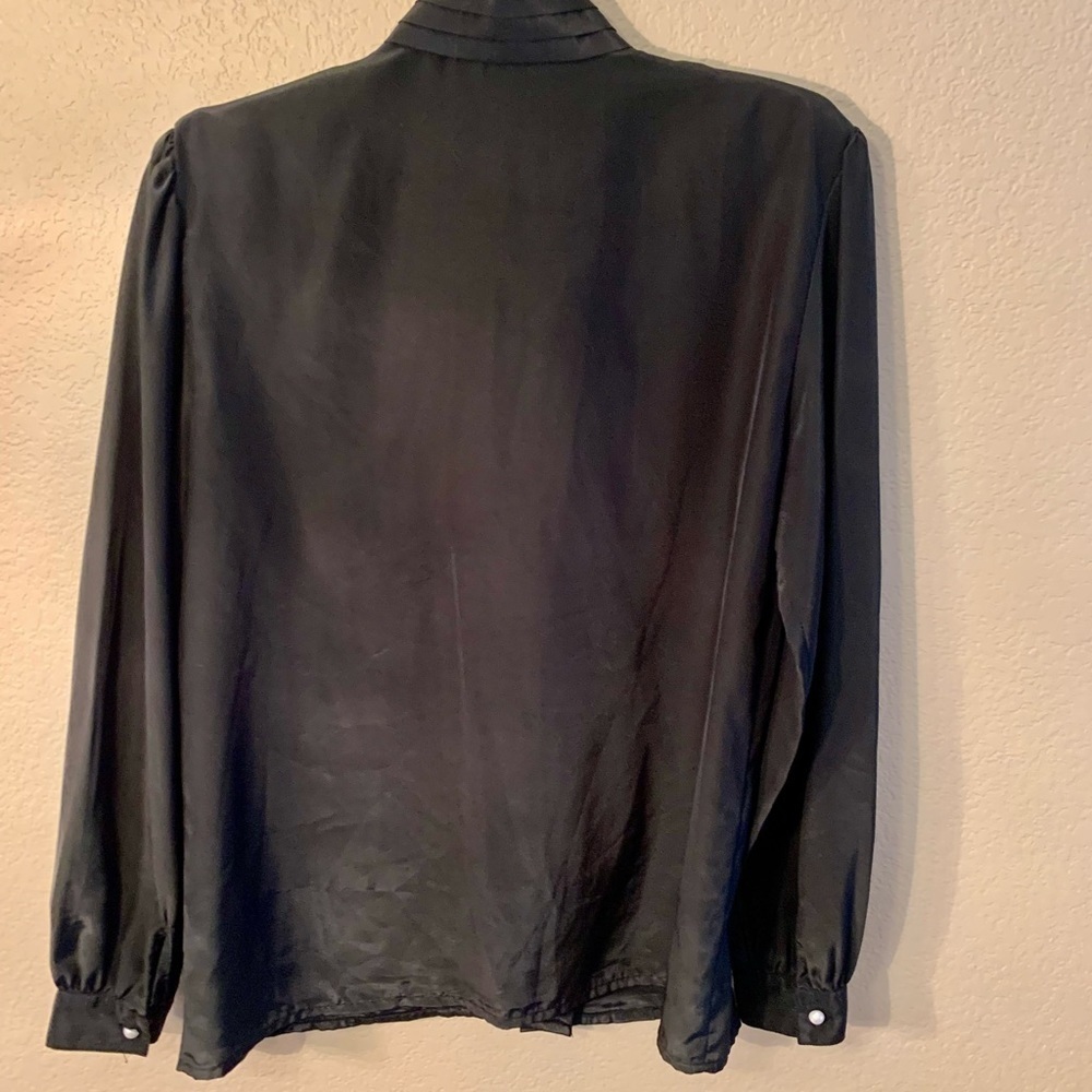 Vintage Blouse Size 8 Susan Hutton Black Satin White Buttons Long Sleeve Classy - Picture 6 of 16